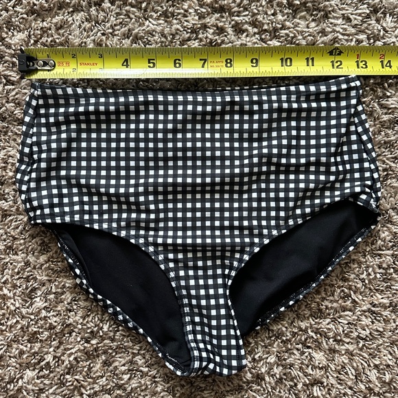 ALBION FIT BLACK CHECK/ GINGHAM TOP KNOT TOP & HIGH WAISTED BOTTOMS - Picture 13 of 15